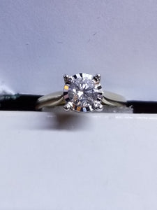 1 Carat Diamond,Center .70, wedding ring,10K yellow Gold,Size 7
