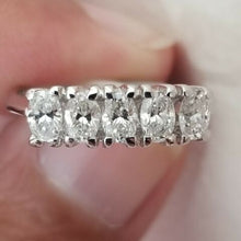 Oval Diamond Rings, .60 H VS2 Carat Diamond ,14k 2.2gr. White Gold, size 5